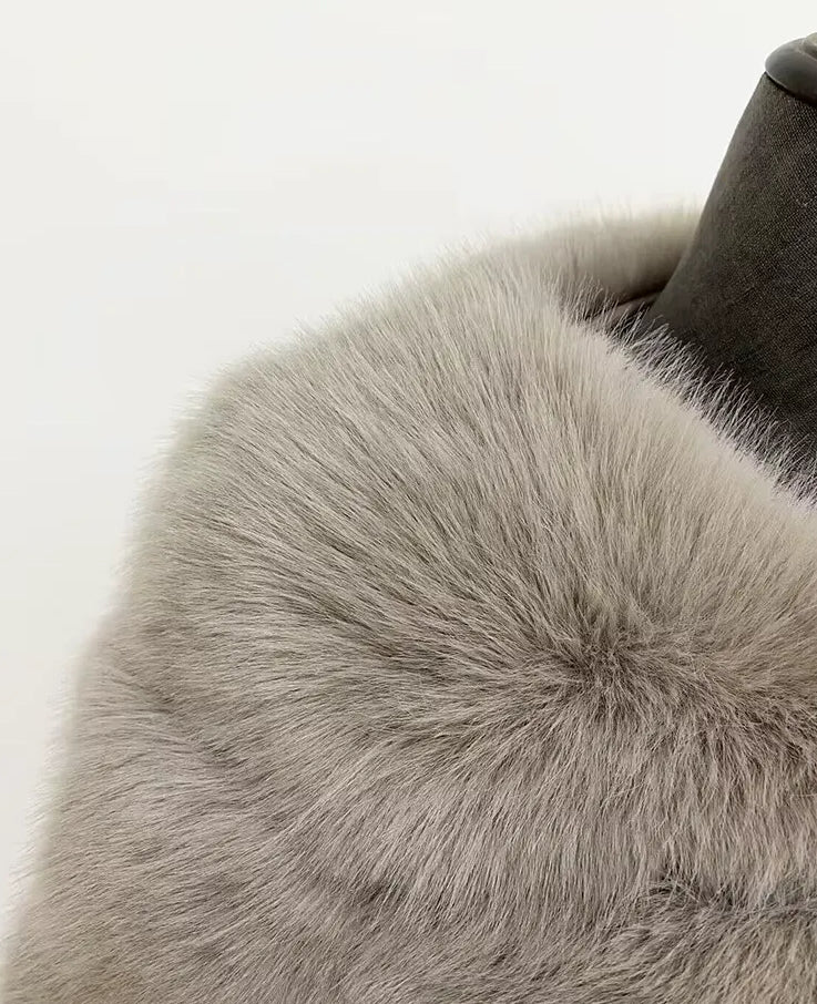 ABRIGO CORTO EFECTO PELO