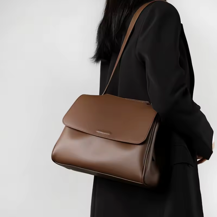 BOLSO MEDIO PIEL
