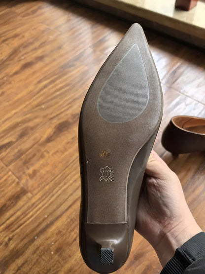 ZAPATO TACÓN BAJO PIEL